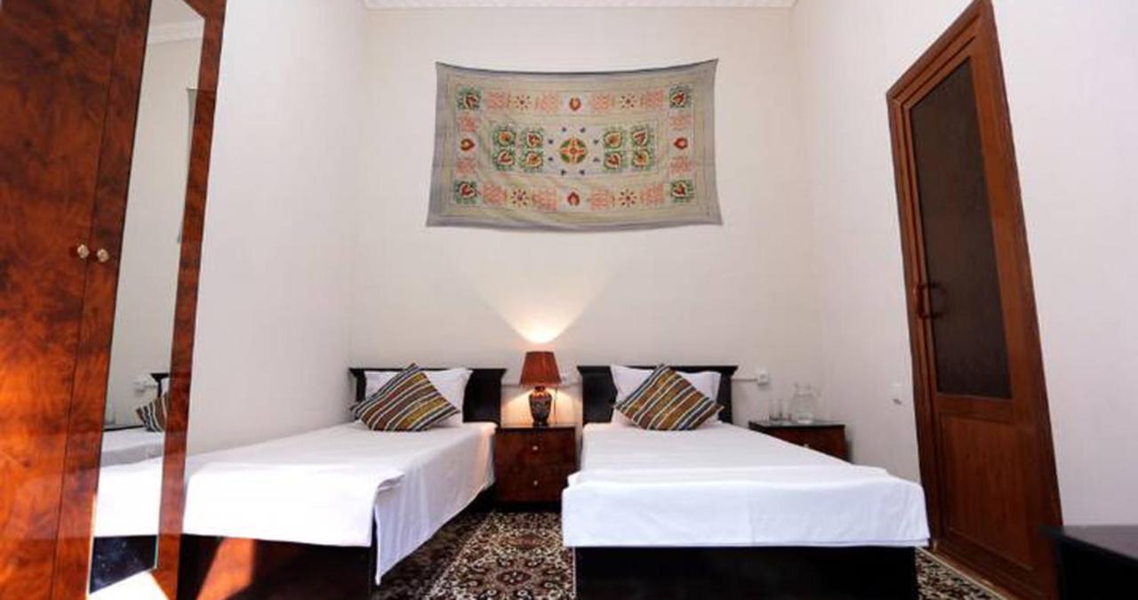 Hotel Habibi Buchara Exterior foto